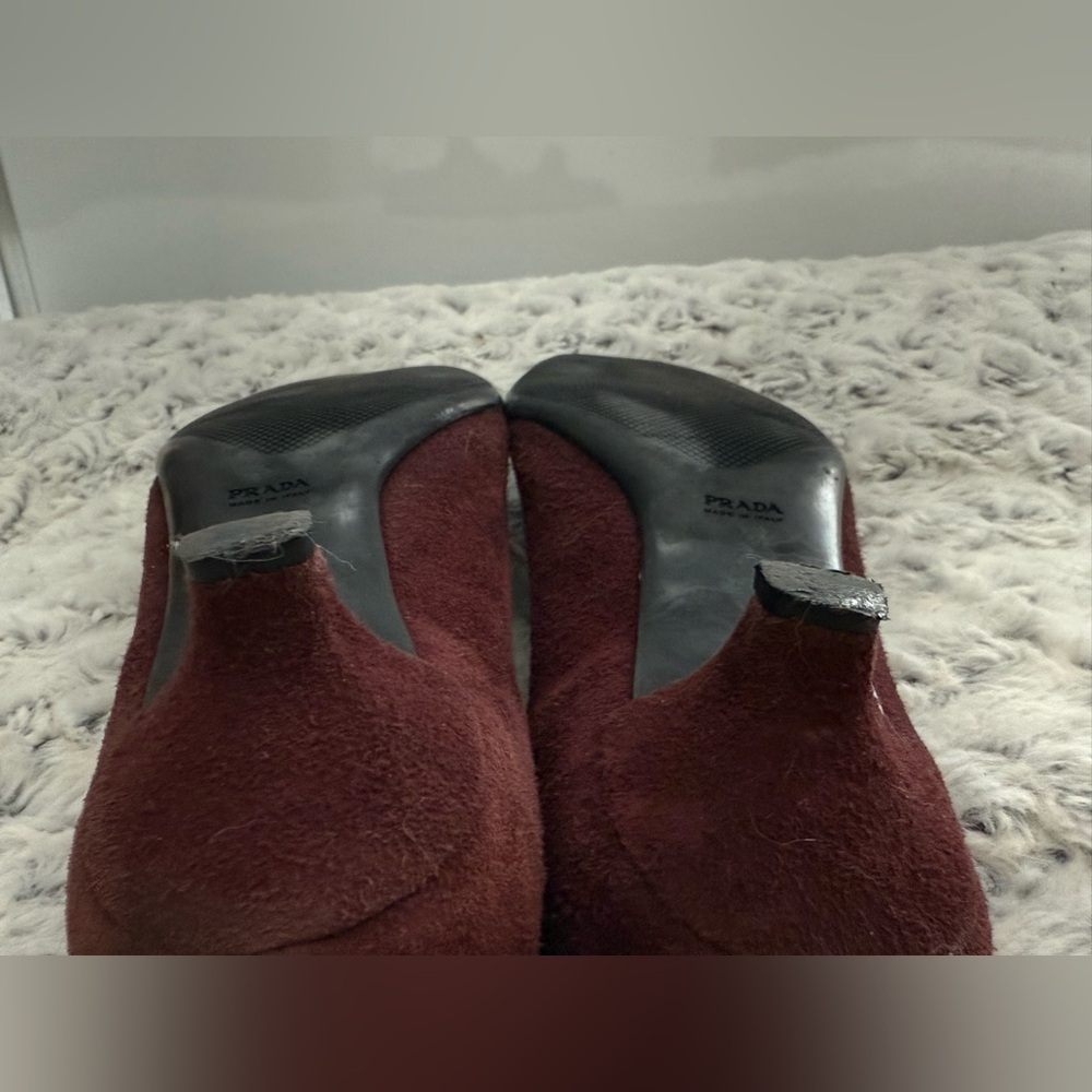 Prada Brown Leather Loafers Classic Flats - Picture 5 of 5